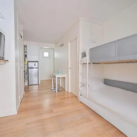 Warm & Welcoming Flat - Family's Ideal - Marais * Paříž